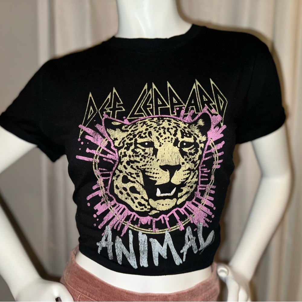 Oversized Def Leppard Tshirt